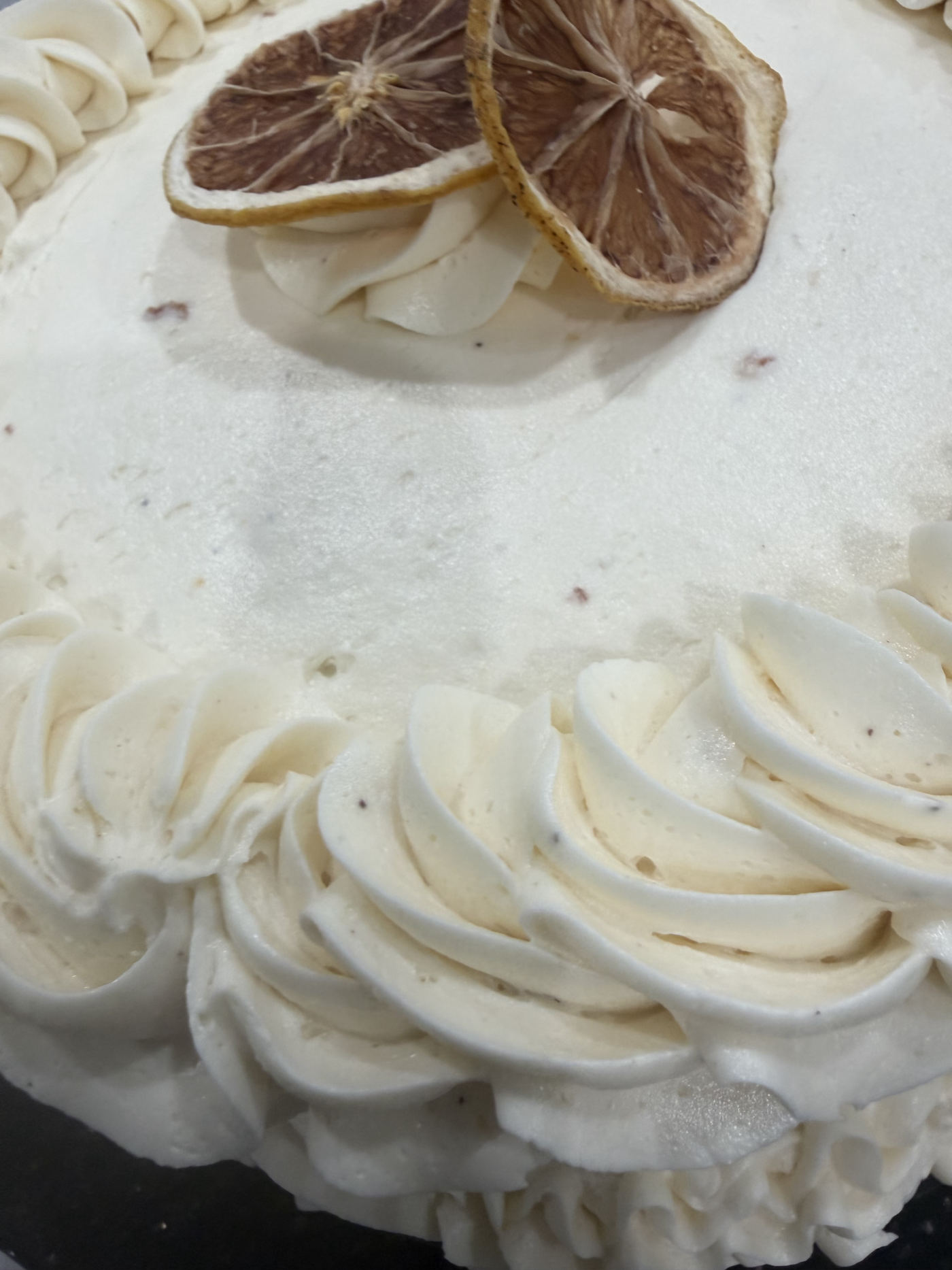 Rosette cake with dried citrus