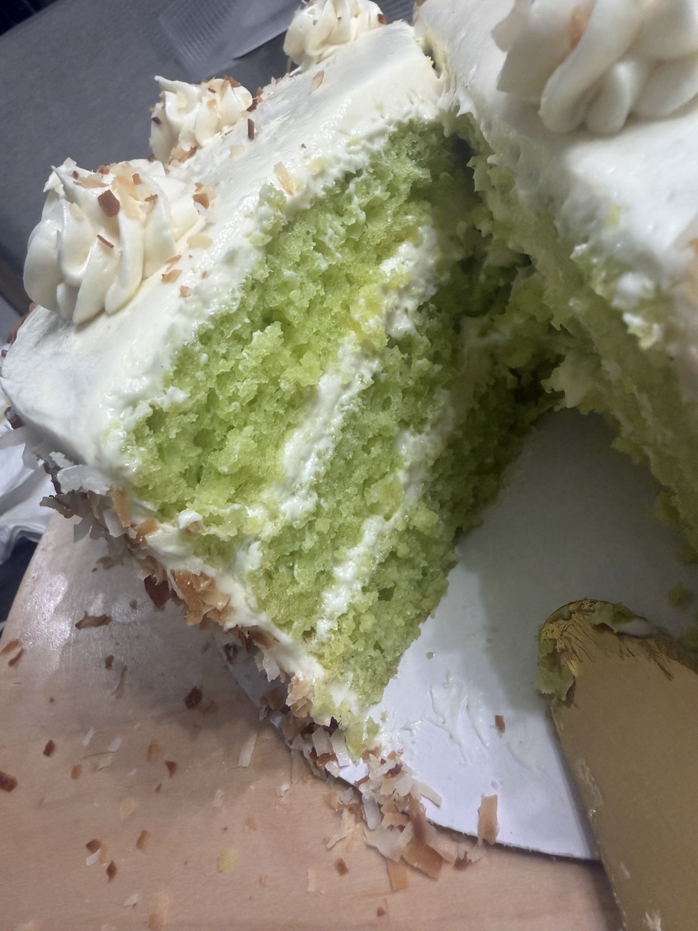 Toasted coconut cake