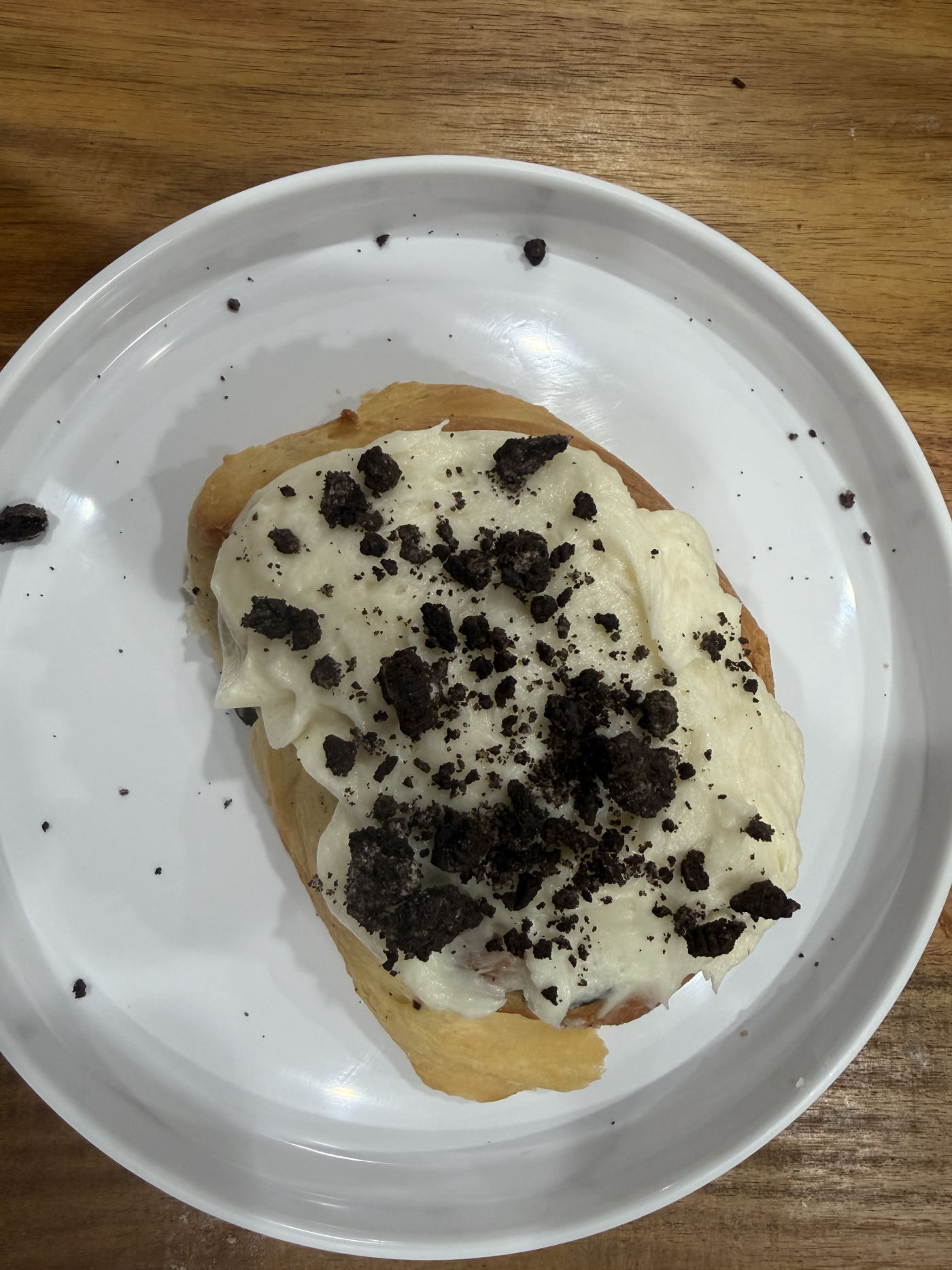 Oreo crumble cream cheese danish